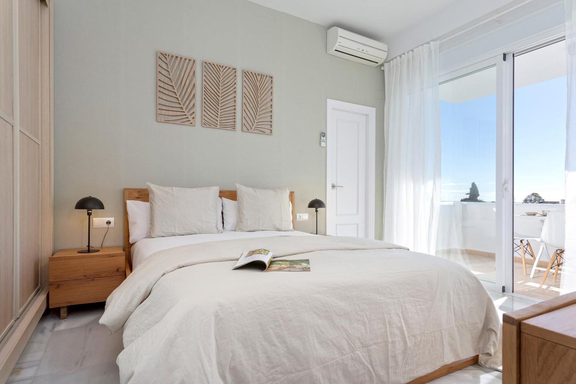 Genteel Royal Garden Apartment